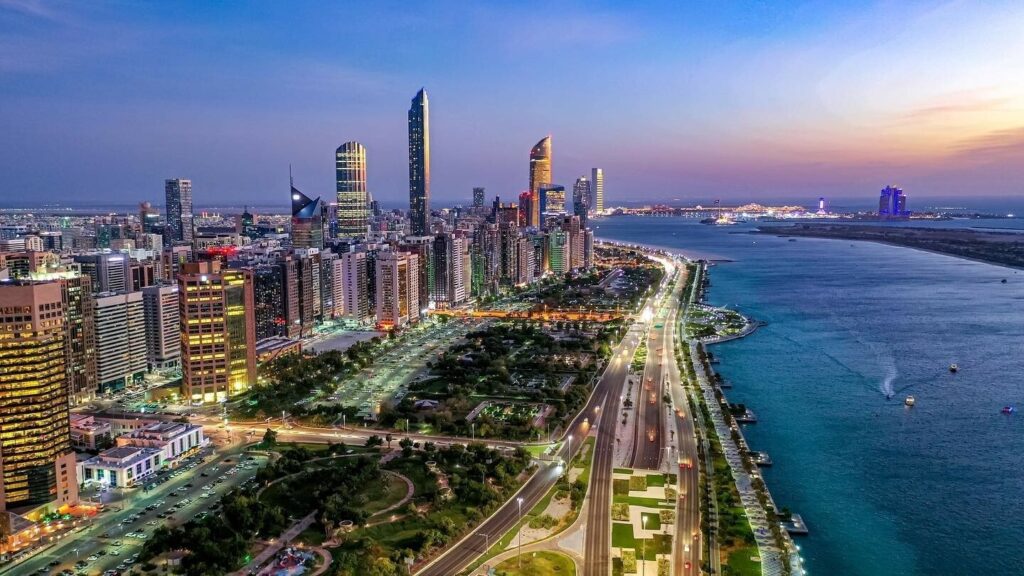 Abu Dhabi Full-Day Sightseeing Tour from Dubai